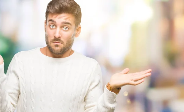 Joven Hombre Guapo Con Suéter Invierno Sobre Fondo Aislado Expresión — Foto de Stock