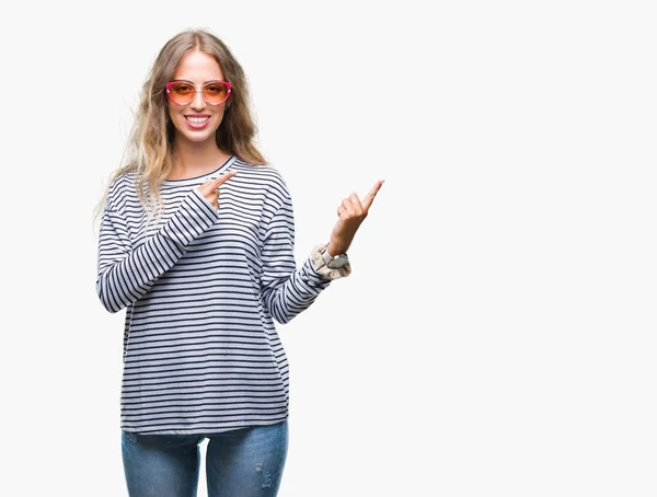 Beautiful Young Blonde Woman Wearing Sunglasses Isolated Background Smiling Looking — Stock Photo, Image