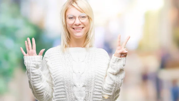 Junge Schöne Blonde Frau Trägt Winterpullover Und Brille Über Isoliertem — Stockfoto