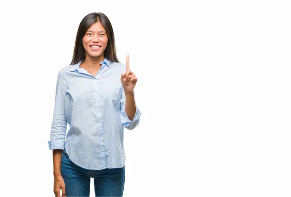 Jonge Aziatische Vrouw Geïsoleerde Achtergrond Wijzen Vingers Naar Camera Met — Stockfoto