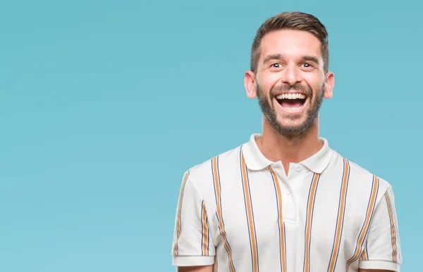 Jovem Homem Bonito Sobre Fundo Isolado Com Sorriso Feliz Legal — Fotografia de Stock