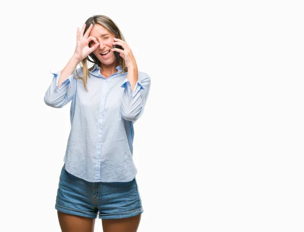 Mooie Jongedame Geïsoleerde Achtergrond Smartphone Gesprek Met Blij Gezicht Lachend — Stockfoto