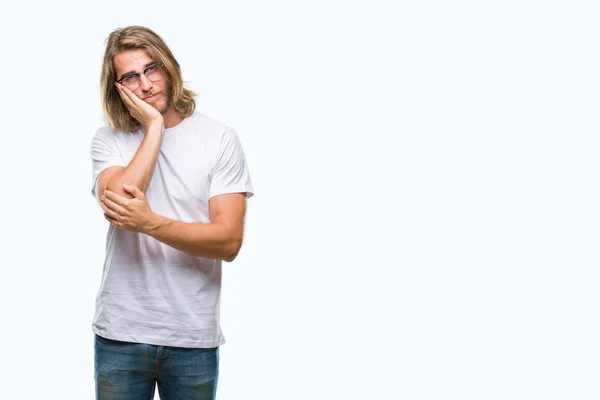 Young Handsome Man Long Hair Wearing Glasses Isolated Background Thinking — Stock Photo, Image