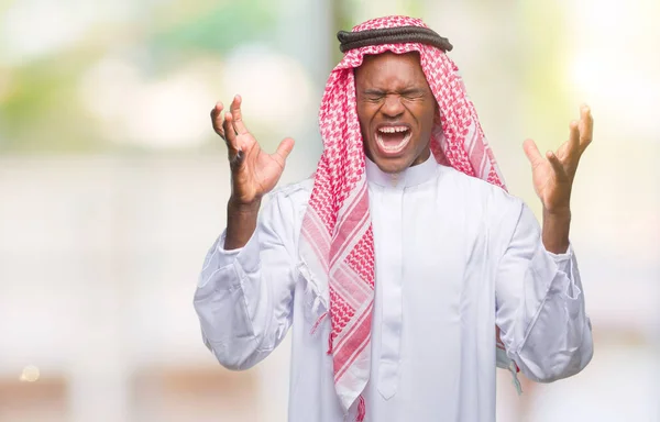 Young Arabic African Man Wearing Traditional Keffiyeh Isolated Background Celebrating — Stock Photo, Image