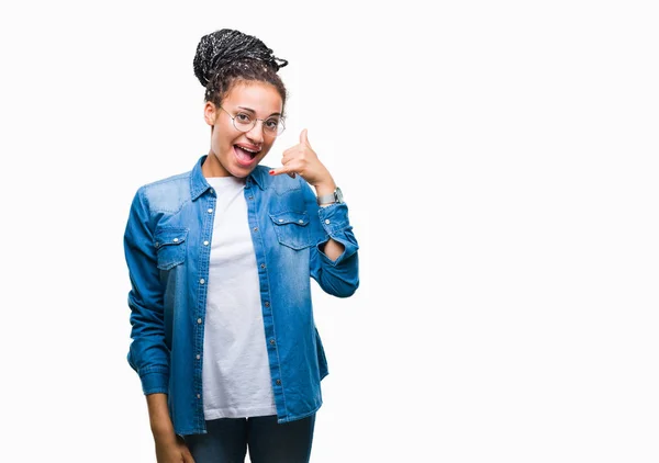 Young Gevlochten Afrikaans Amerikaans Meisje Haar Bril Geïsoleerde Achtergrond Doen — Stockfoto