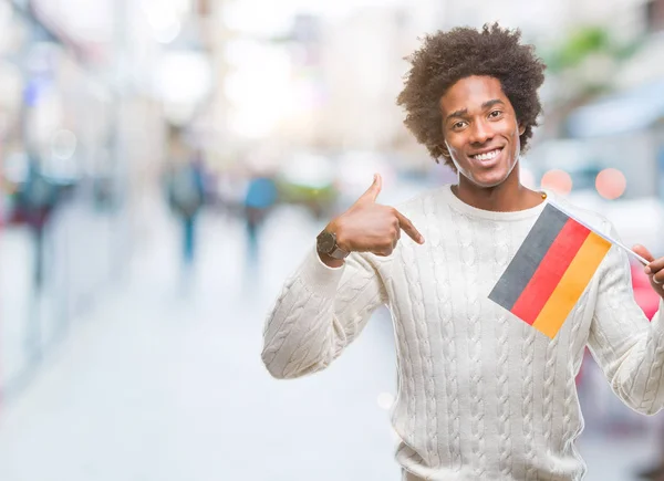 Bandera Hombre Afroamericano Alemania Sobre Fondo Aislado Con Cara Sorpresa — Foto de Stock