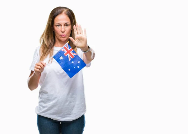 Medelåldern Spansktalande Kvinna Som Håller Flagga Australien Över Isolerade Bakgrund — Stockfoto