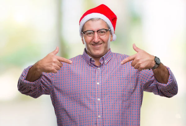 Hombre Mayor Guapo Con Sombrero Navidad Sobre Fondo Aislado Mirando — Foto de Stock