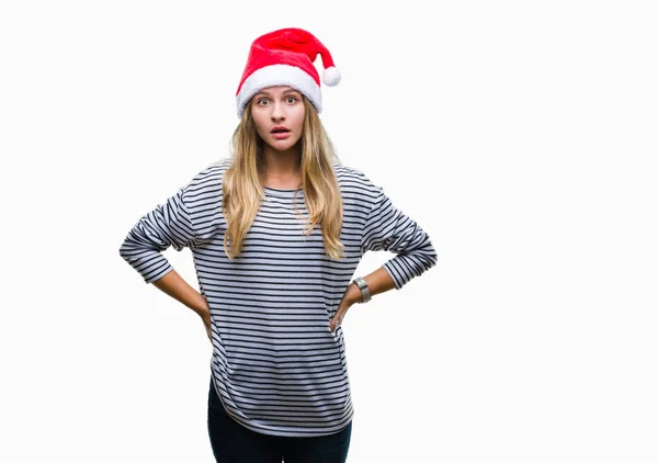 Junge Schöne Blonde Frau Trägt Weihnachtsmütze Über Isoliertem Hintergrund Ängstlich — Stockfoto