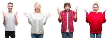 Kolaj Grup deli kutluyor ve silah ile başarı için heyecanlı çığlık kaldırdı ve açık gözleri hayret beyaz izole arka plan üzerinde genç insan. Kazanan kavramı