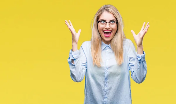 Ung Vacker Blond Affärskvinna Glasögon Över Isolerade Bakgrund Firar Crazy — Stockfoto