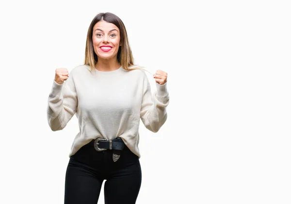 Giovane Bella Donna Casual Maglione Bianco Sfondo Isolato Celebrando Sorpreso — Foto Stock