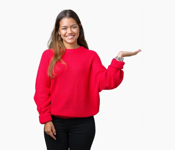 Joven Hermosa Mujer Morena Vistiendo Suéter Rojo Invierno Sobre Fondo — Foto de Stock