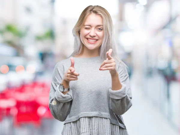 Mladá Blond Žena Izolované Pozadí Ukazovat Prstem Kameru Šťastný Legrační — Stock fotografie