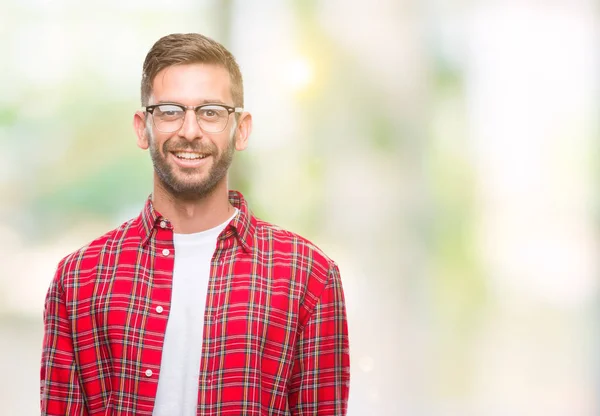 Young Handsome Man Isolated Background Looking Away Side Smile Face — Stock Photo, Image