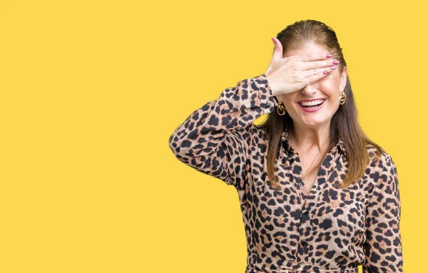 Hermosa Mujer Rica Madura Mediana Edad Con Vestido Leopardo Sobre —  Fotos de Stock