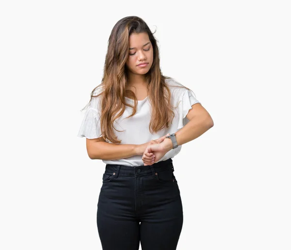 Jonge Mooie Brunette Zakenvrouw Geïsoleerde Achtergrond Controle Van Tijd Het — Stockfoto