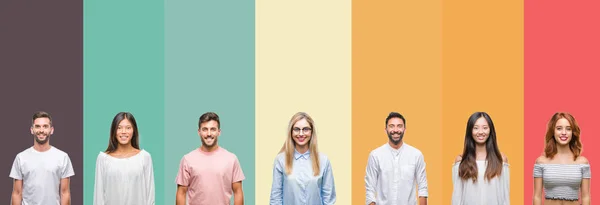 Collage Diferentes Etnias Jóvenes Sobre Rayas Coloridas Fondo Aislado Con — Foto de Stock