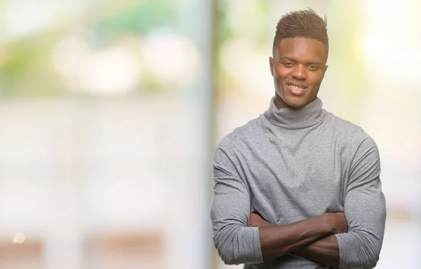 Unga Afroamerikanska Mannen Över Isolerade Bakgrund Glada Ansikte Ler Med — Stockfoto