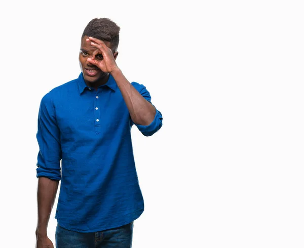 Joven Afroamericano Hombre Sobre Aislado Fondo Haciendo Gesto Con Mano — Foto de Stock