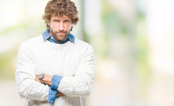 Modelo Hombre Hispano Guapo Usando Suéter Invierno Sobre Fondo Aislado — Foto de Stock