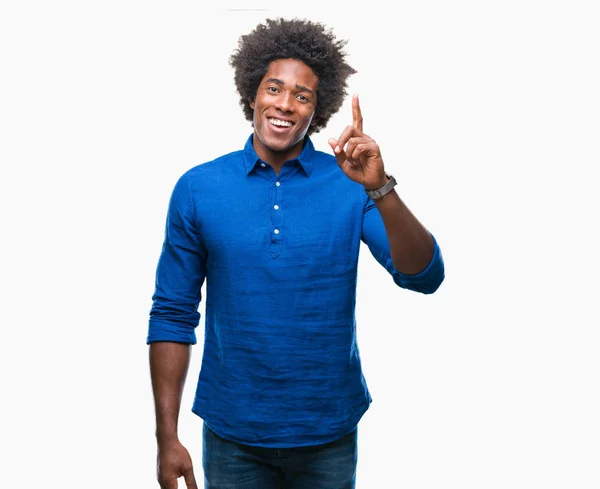 Афро Американський Людини Над Ізольованих Фону Вказуючи Пальцем Успішним Ідеєю — стокове фото