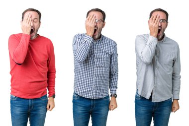 Kolaj yakışıklı komuta sizde üzerinde beyaz bir arka plan yarım yüz, göz ve ağız el ile kapsayan Yawning yorgun izole. Acı yüzü acıyor.