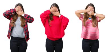 Kolaj izole arka plan güzel genç kadın bir göz ve ağız el ile kapsayan şaşırttı ve şok. Duygu gizleme