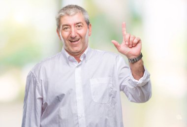 Başarılı fikirle parmağı yukarıyı izole arka plan üzerinde yakışıklı komuta sizde. Çıktıktan ve mutlu. Bir numara.