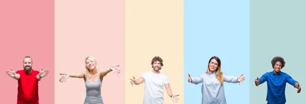 Kolaj Grup Sarılmak Için Kollarını Açarak Gülümseyerek Kameraya Bakarak Renkli — Stok fotoğraf