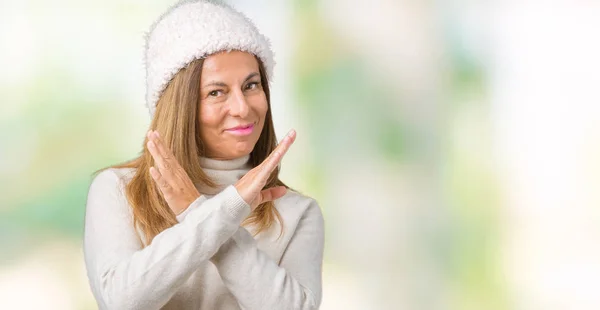 Piękny Wiek Średni Kobieta Noszenia Sweter Zimowy Kapelusz Białym Tle — Zdjęcie stockowe