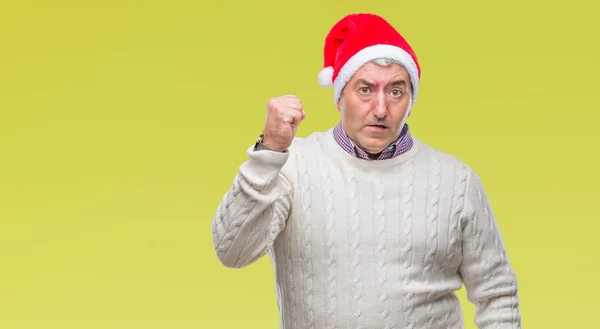 Hombre Mayor Guapo Con Sombrero Navidad Sobre Fondo Aislado Enojado — Foto de Stock