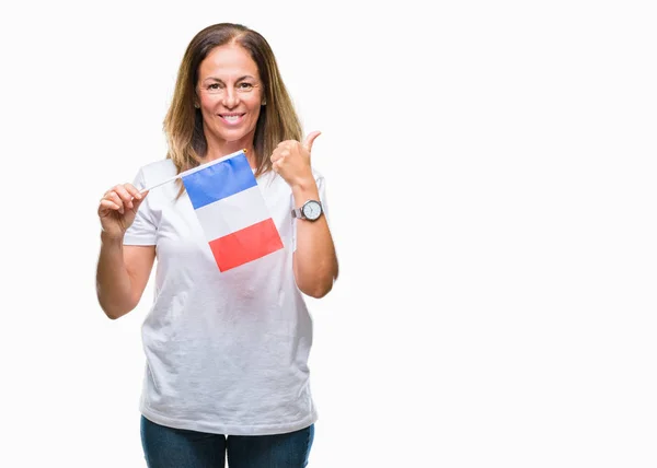 Латиноамериканка Средних Лет Держит Флаг Франции Изолированном Фоне Счастливая Большой — стоковое фото