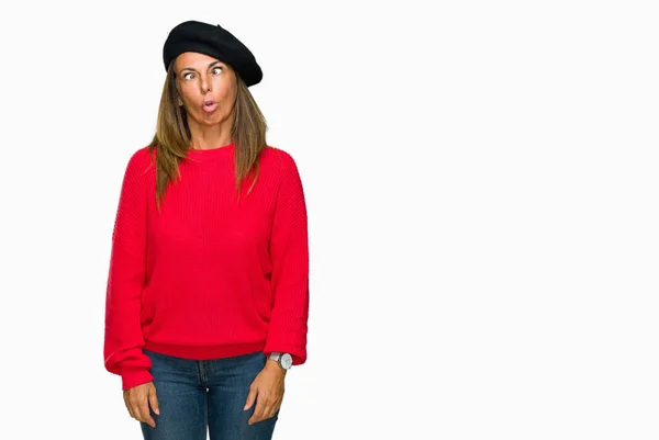 Erwachsene Frau Mittleren Alters Trägt Mode Baskenmütze Über Isoliertem Hintergrund — Stockfoto