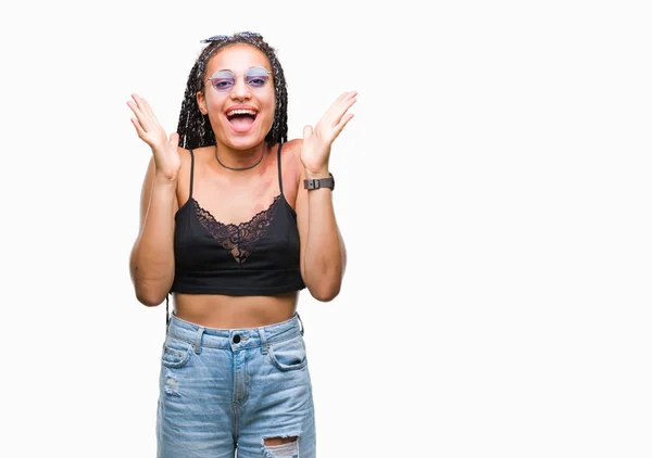 Joven Cabello Trenzado Afroamericano Con Marca Nacimiento Con Gafas Sol — Foto de Stock