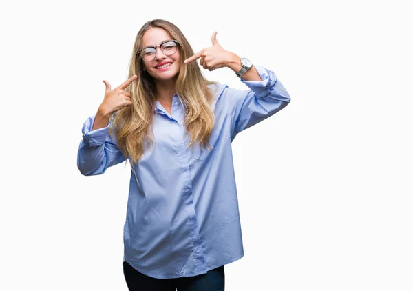 Joven Mujer Negocios Rubia Hermosa Con Gafas Sobre Fondo Aislado —  Fotos de Stock