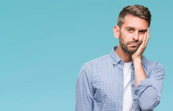 Joven Hombre Guapo Con Camiseta Blanca Sobre Fondo Aislado Pensando —  Fotos de Stock