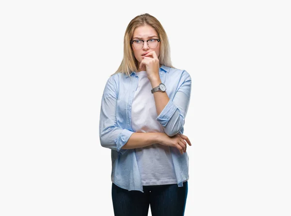 Young Caucasian Business Woman Wearing Glasses Isolated Background Looking Stressed — Stock Photo, Image