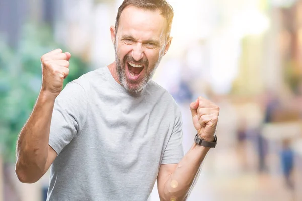 Middelbare Leeftijd Senior Hoary Man Geïsoleerde Achtergrond Erg Blij Opgewonden — Stockfoto