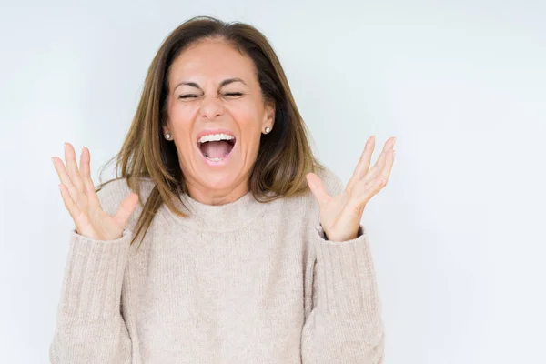 Hermosa Mujer Mediana Edad Sobre Fondo Aislado Celebrando Loco Loco — Foto de Stock