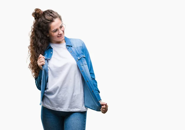 Schöne Junge Brünette Lockige Haare Mädchen Trägt Eine Brille Über — Stockfoto