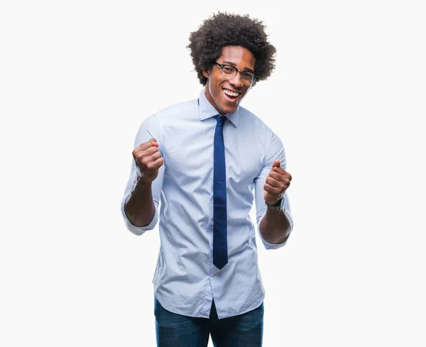 Hombre Negocios Afroamericano Con Gafas Sobre Fondo Aislado Muy Feliz —  Fotos de Stock