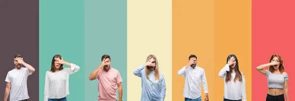 Collage Van Verschillende Etniciteit Jongeren Geïsoleerde Achtergrond Kleurrijke Strepen Gluren — Stockfoto