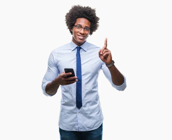 Hombre Negocios Afroamericano Que Envía Mensajes Texto Usando Teléfono Inteligente —  Fotos de Stock