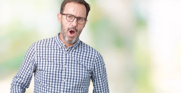 Guapo Mediana Edad Elegante Hombre Mayor Con Gafas Sobre Fondo —  Fotos de Stock