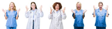 Kolaj bir grup profesyonel doktor kadın kutluyor kızgın ve silah ile başarı için deli beyaz izole arka plan üzerinde kaldırdı ve heyecanlı çığlık gözler kapalı. Kazanan kavramı