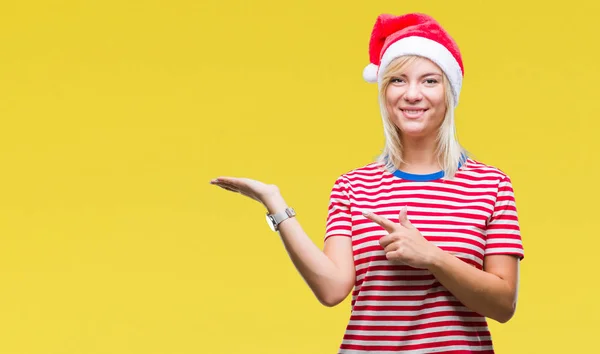 Unga Vackra Blonda Kvinnan Bär Jul Hatt Över Isolerade Bakgrund — Stockfoto