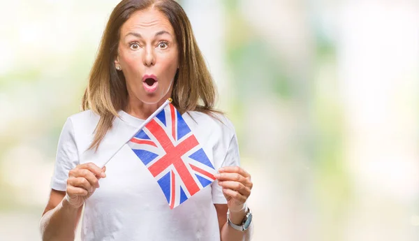 Hispanische Frau Mittleren Alters Mit Fahne Des Vereinigten Königreichs Über — Stockfoto