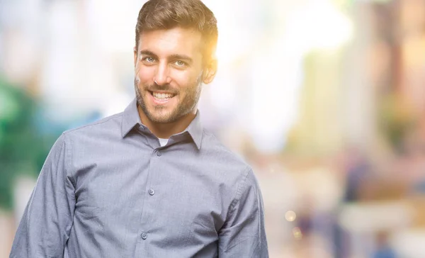 Joven Hombre Guapo Sobre Fondo Aislado Mirando Hacia Otro Lado —  Fotos de Stock