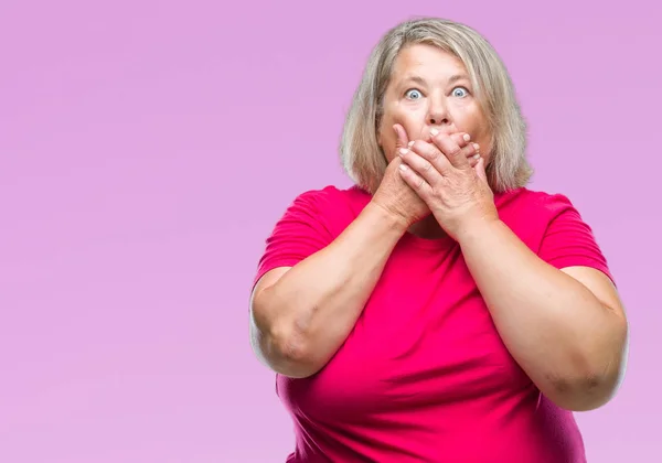 Senior Size Caucasian Woman Isolated Background Shocked Covering Mouth Hands — Stock Photo, Image